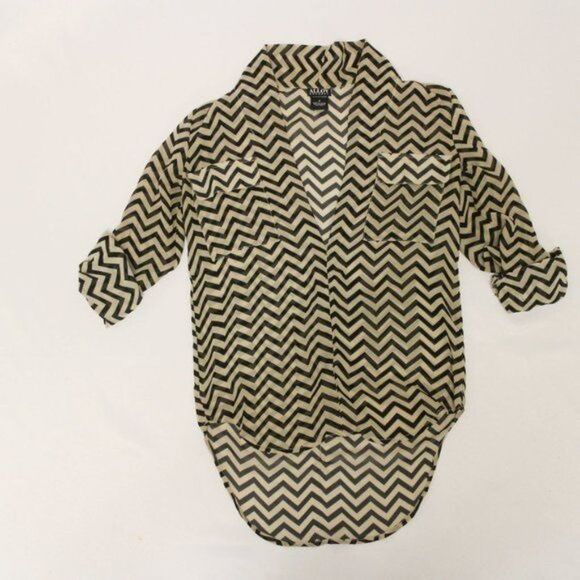 Alloy Tan & Black Hi Lo Chevron Blouse Size S - Picture 2 of 8